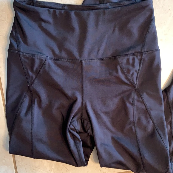 Free People Movement Hi Rise Performance Legging - Picture 2 of 9